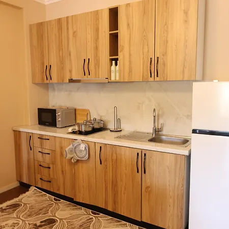 Апартаменты Costa Del Sol Дуррес